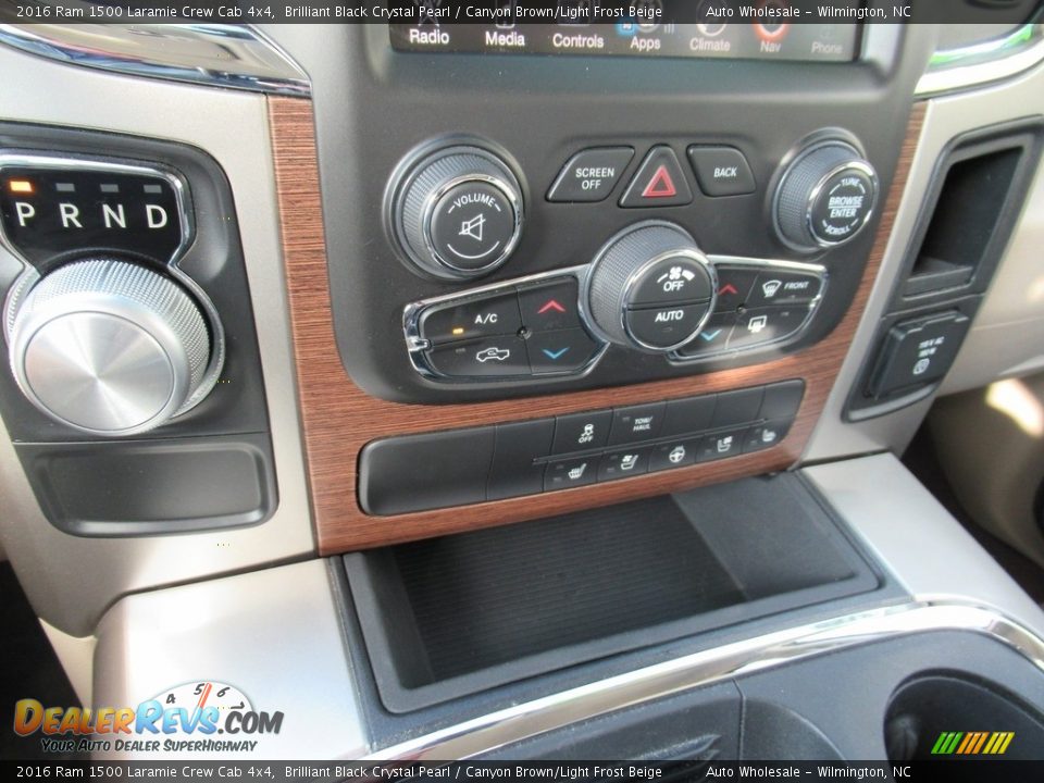 Controls of 2016 Ram 1500 Laramie Crew Cab 4x4 Photo #18