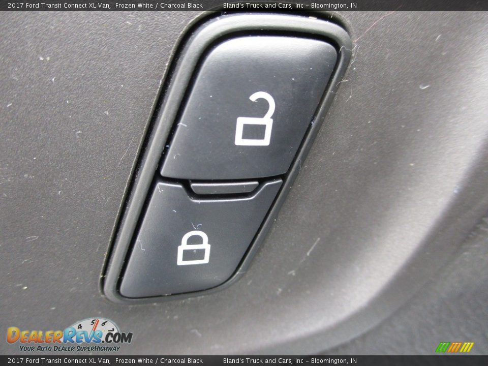 2017 Ford Transit Connect XL Van Frozen White / Charcoal Black Photo #9