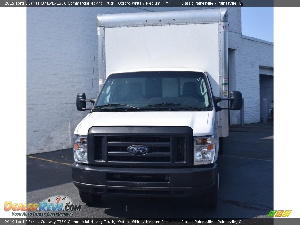 2019 Ford E Series Cutaway E350 Commercial Moving Truck Oxford White / Medium Flint Photo #4