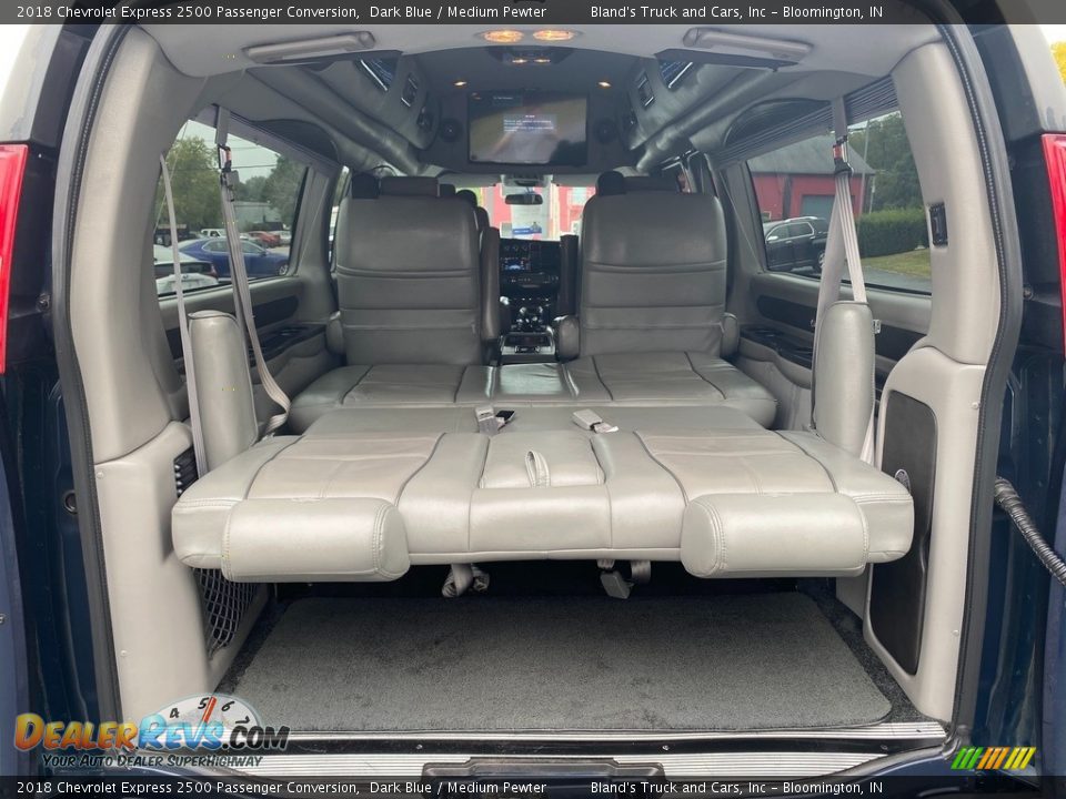 2018 Chevrolet Express 2500 Passenger Conversion Dark Blue / Medium Pewter Photo #13