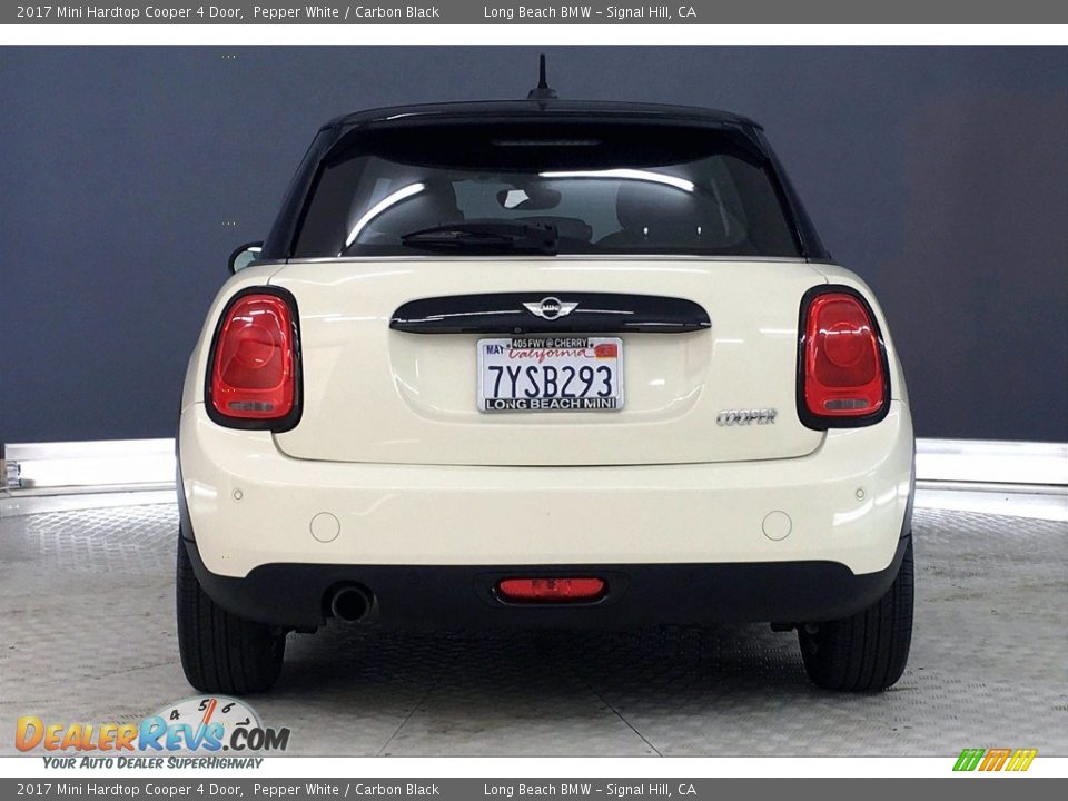 2017 Mini Hardtop Cooper 4 Door Pepper White / Carbon Black Photo #3