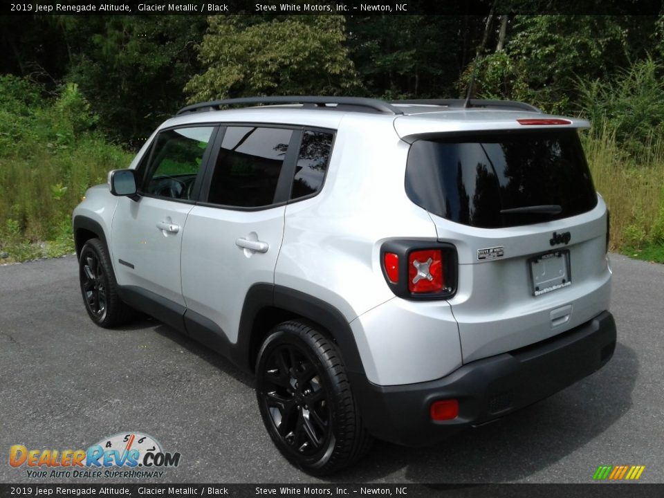 2019 Jeep Renegade Altitude Glacier Metallic / Black Photo #8