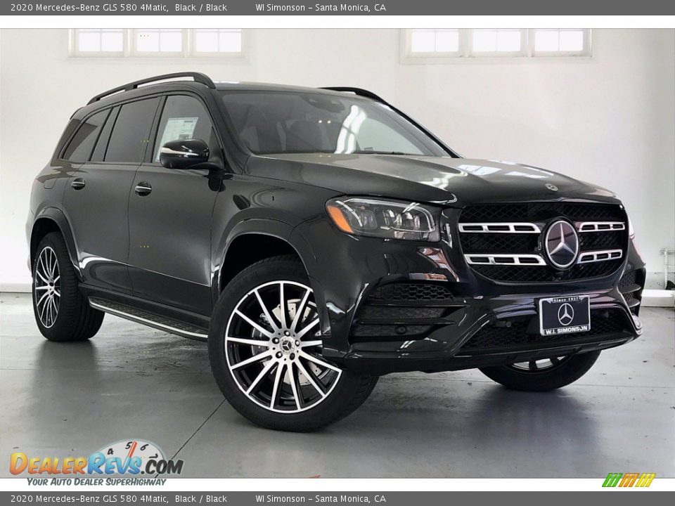 Front 3/4 View of 2020 Mercedes-Benz GLS 580 4Matic Photo #12