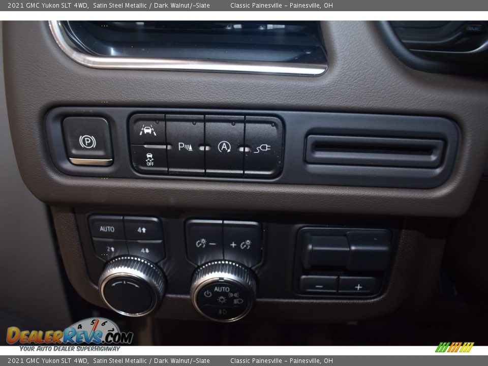 2021 GMC Yukon SLT 4WD Satin Steel Metallic / Dark Walnut/­Slate Photo #11