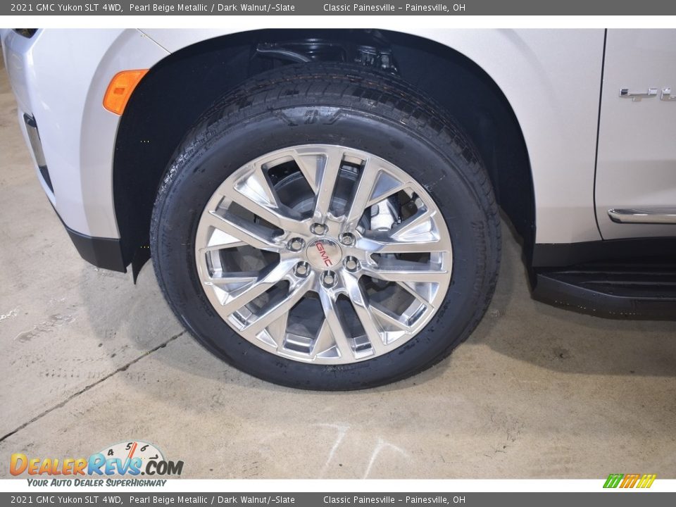 2021 GMC Yukon SLT 4WD Pearl Beige Metallic / Dark Walnut/­Slate Photo #5