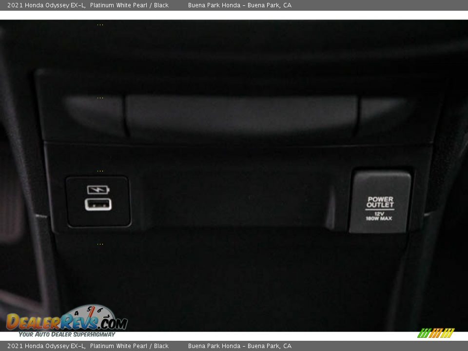 2021 Honda Odyssey EX-L Platinum White Pearl / Black Photo #21