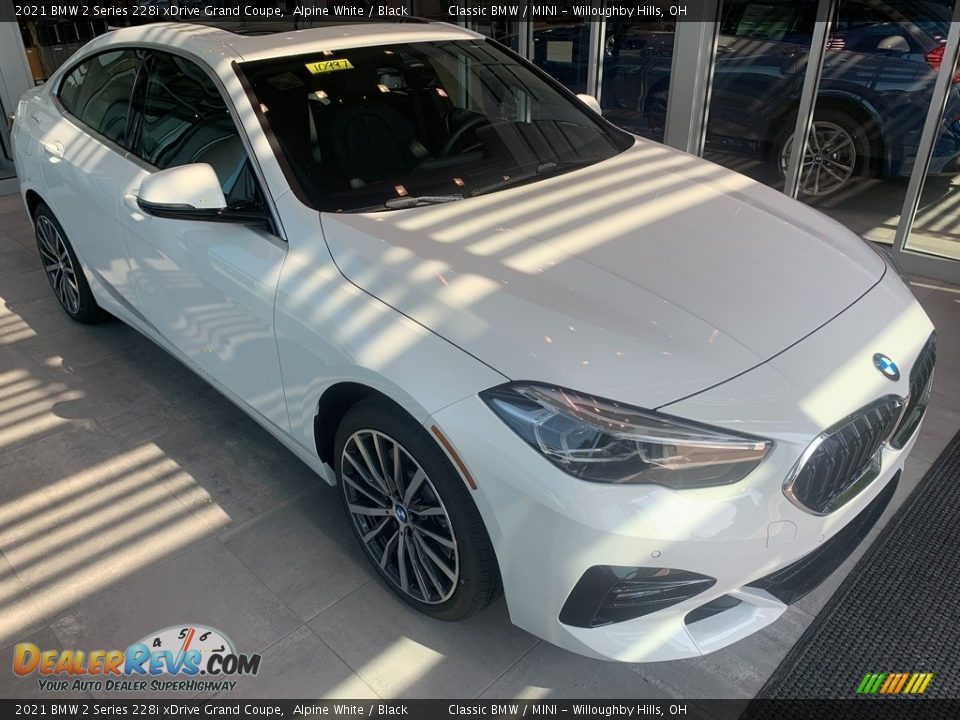 2021 BMW 2 Series 228i xDrive Grand Coupe Alpine White / Black Photo #1