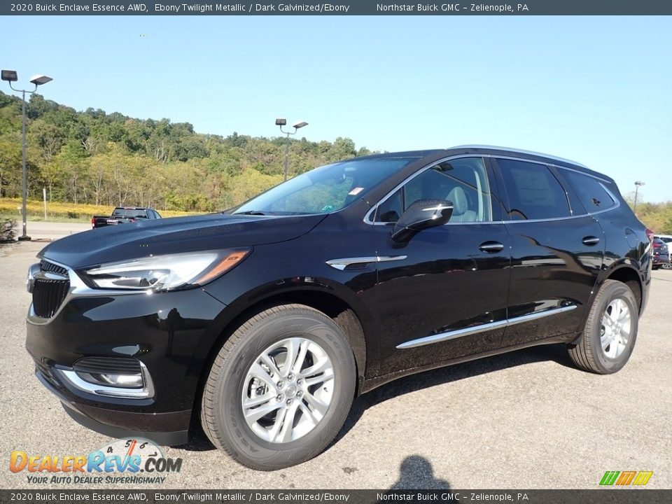 Front 3/4 View of 2020 Buick Enclave Essence AWD Photo #1