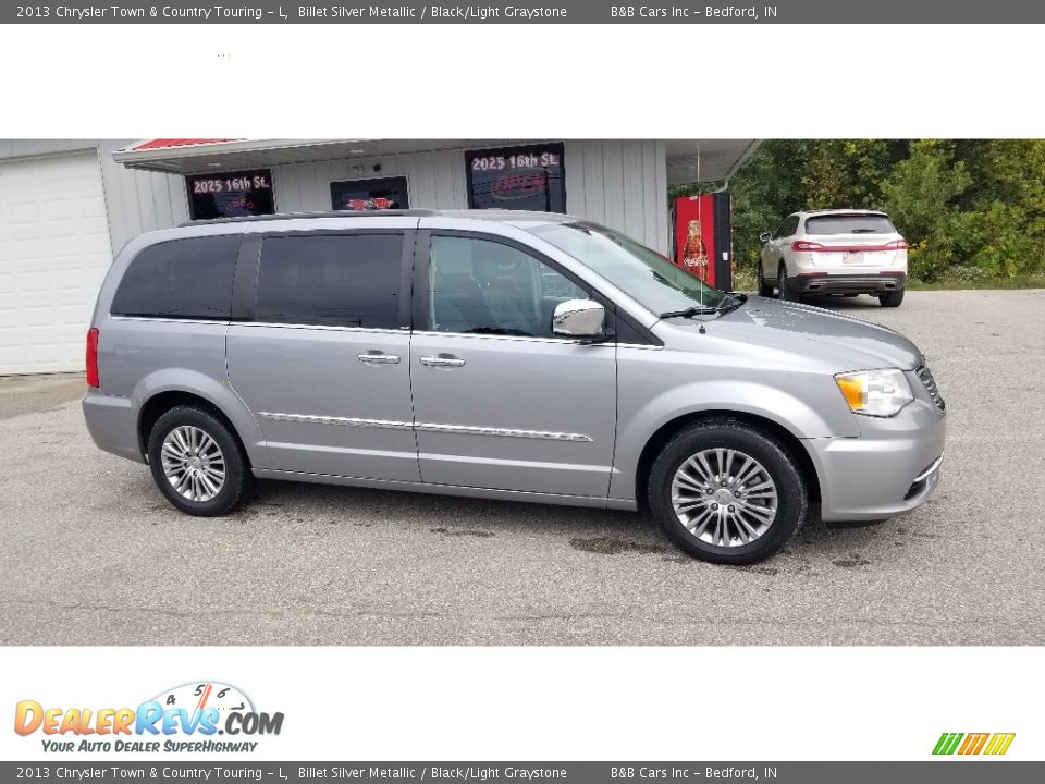 2013 Chrysler Town & Country Touring - L Billet Silver Metallic / Black/Light Graystone Photo #1