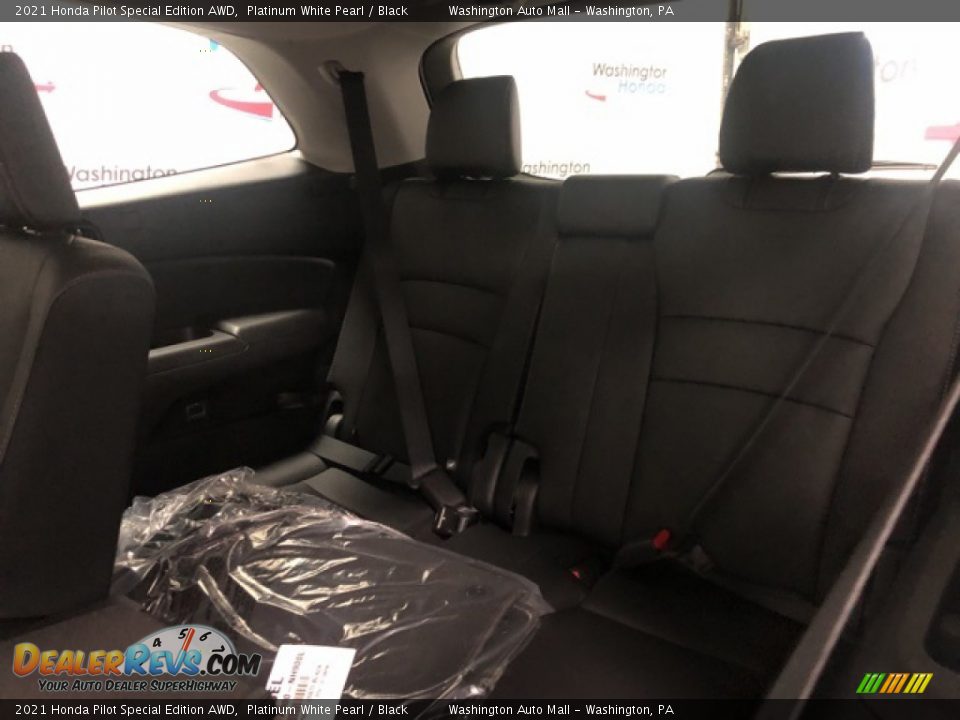 2021 Honda Pilot Special Edition AWD Platinum White Pearl / Black Photo #16
