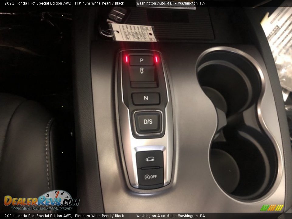 2021 Honda Pilot Special Edition AWD Platinum White Pearl / Black Photo #18