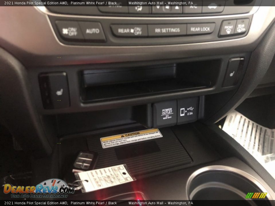 2021 Honda Pilot Special Edition AWD Platinum White Pearl / Black Photo #19