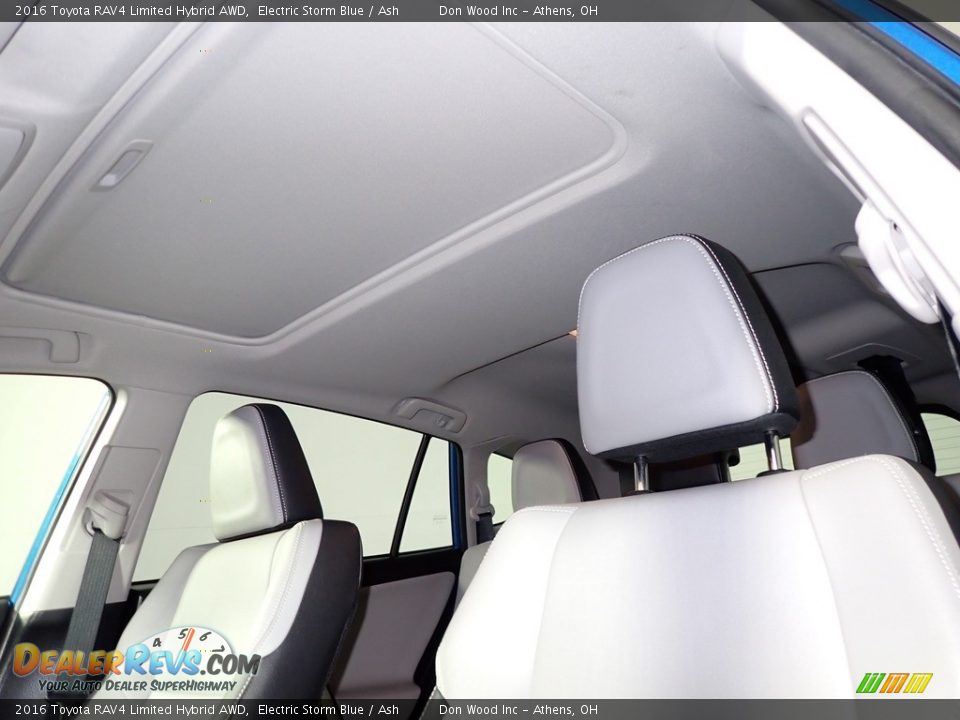2016 Toyota RAV4 Limited Hybrid AWD Electric Storm Blue / Ash Photo #32