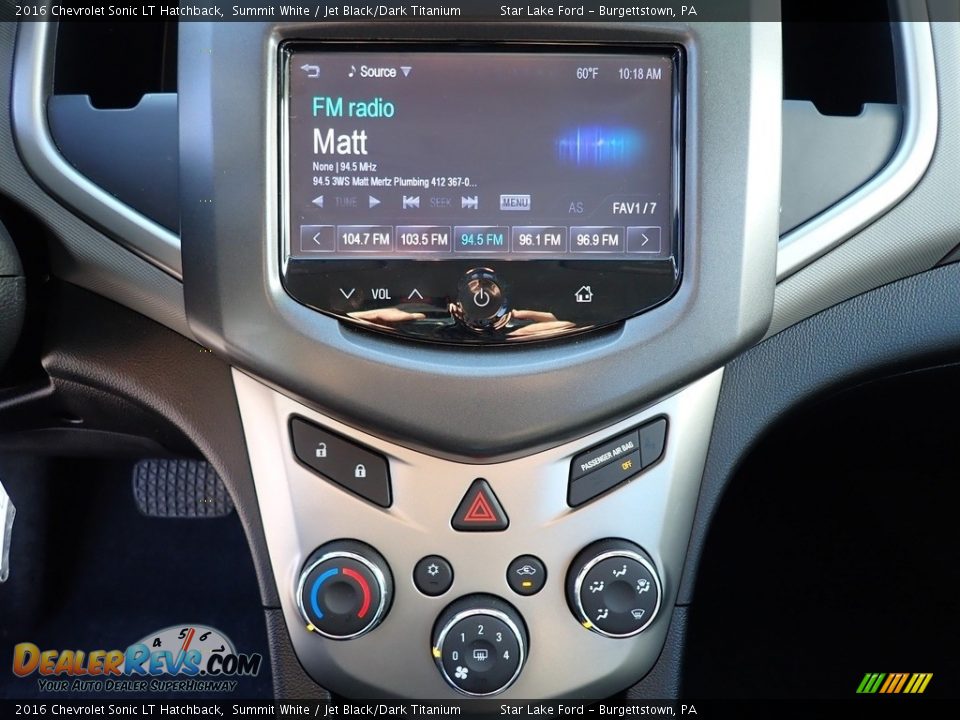 Controls of 2016 Chevrolet Sonic LT Hatchback Photo #19