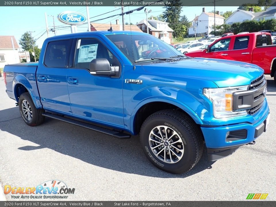 Front 3/4 View of 2020 Ford F150 XLT SuperCrew 4x4 Photo #7