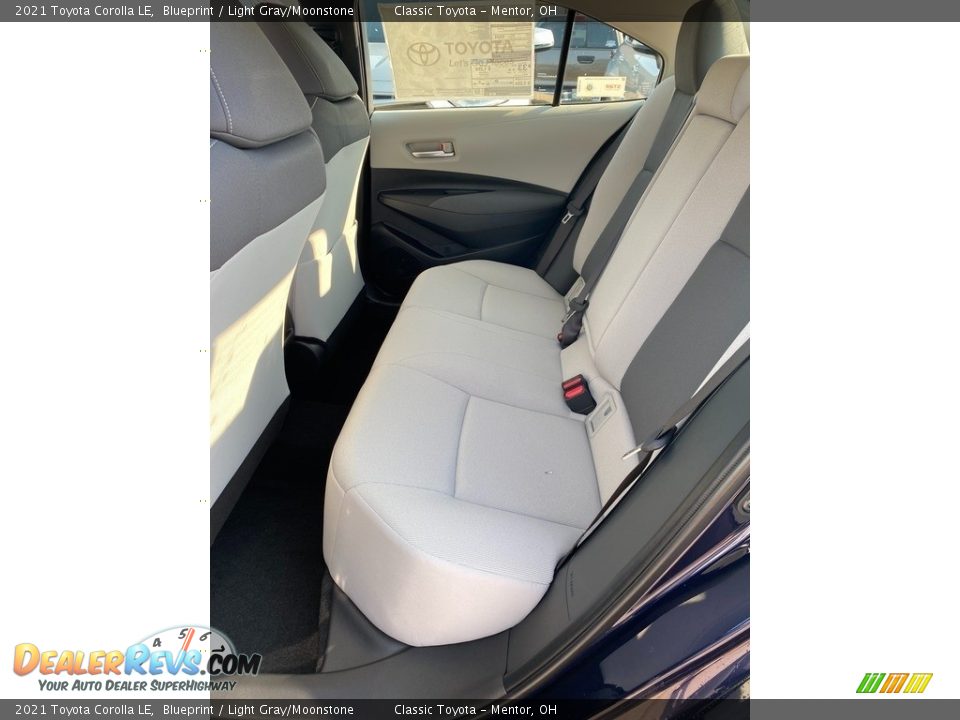 2021 Toyota Corolla LE Blueprint / Light Gray/Moonstone Photo #3
