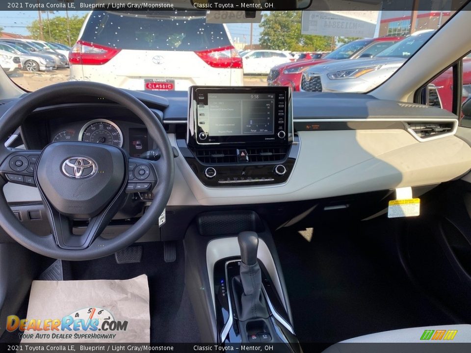 2021 Toyota Corolla LE Blueprint / Light Gray/Moonstone Photo #4