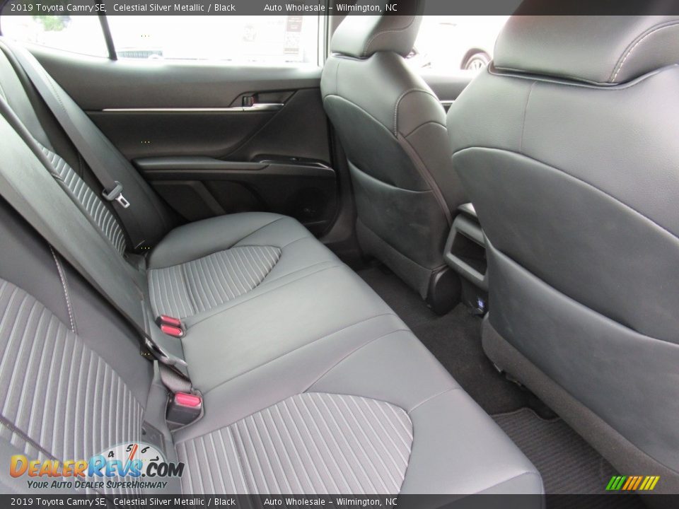 2019 Toyota Camry SE Celestial Silver Metallic / Black Photo #13