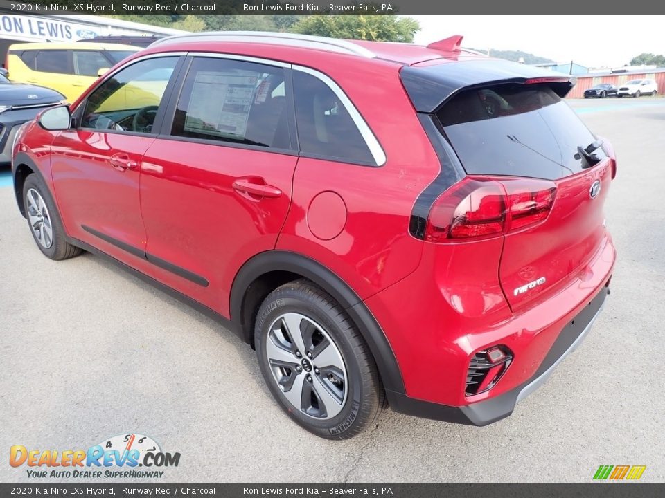 2020 Kia Niro LXS Hybrid Runway Red / Charcoal Photo #7