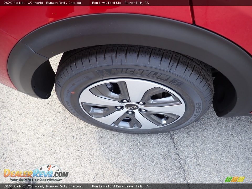 2020 Kia Niro LXS Hybrid Runway Red / Charcoal Photo #9