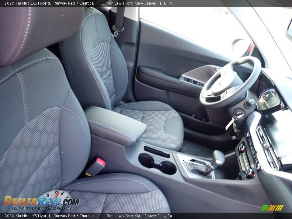 2020 Kia Niro LXS Hybrid Runway Red / Charcoal Photo #11