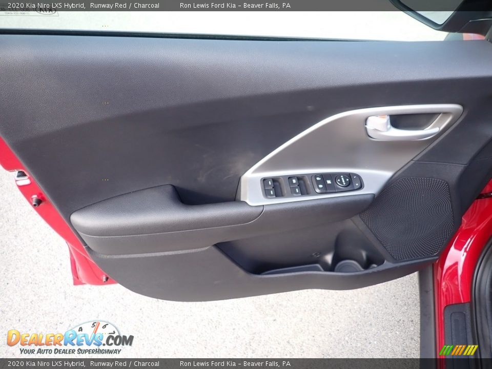 2020 Kia Niro LXS Hybrid Runway Red / Charcoal Photo #13