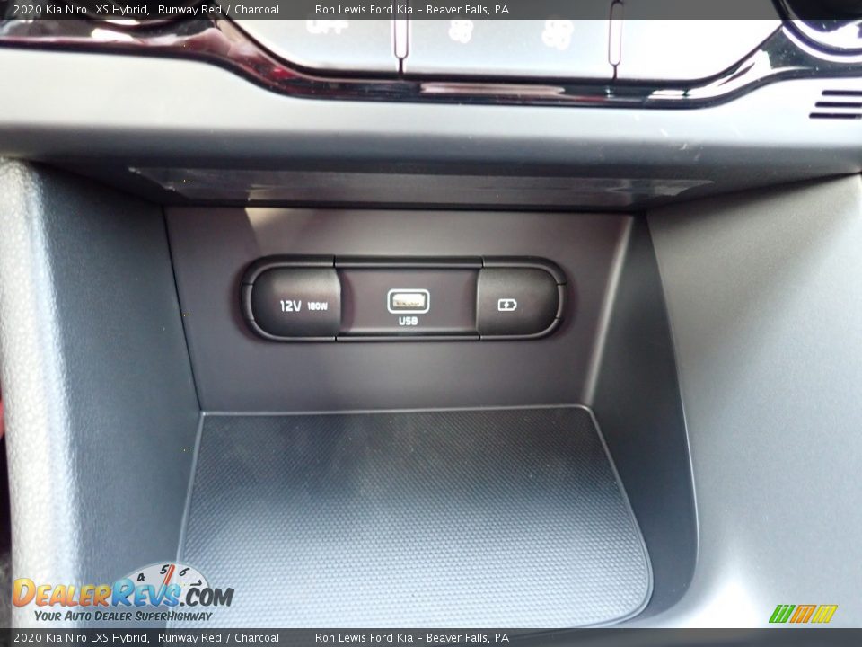 2020 Kia Niro LXS Hybrid Runway Red / Charcoal Photo #20