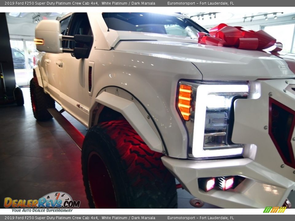2019 Ford F250 Super Duty Platinum Crew Cab 4x4 White Platinum / Dark Marsala Photo #3