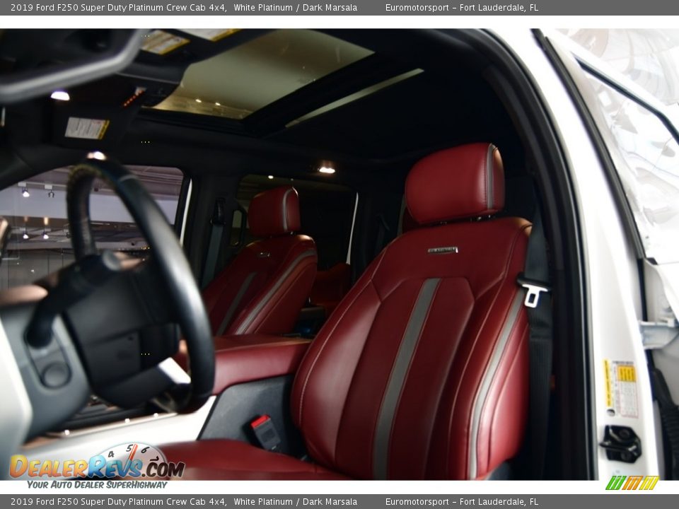 2019 Ford F250 Super Duty Platinum Crew Cab 4x4 White Platinum / Dark Marsala Photo #9