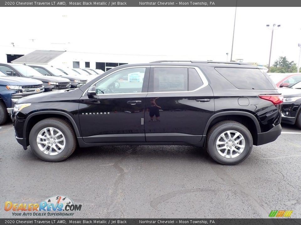 2020 Chevrolet Traverse LT AWD Mosaic Black Metallic / Jet Black Photo #3