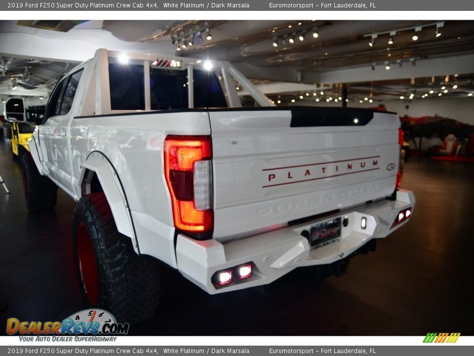 2019 Ford F250 Super Duty Platinum Crew Cab 4x4 White Platinum / Dark Marsala Photo #30