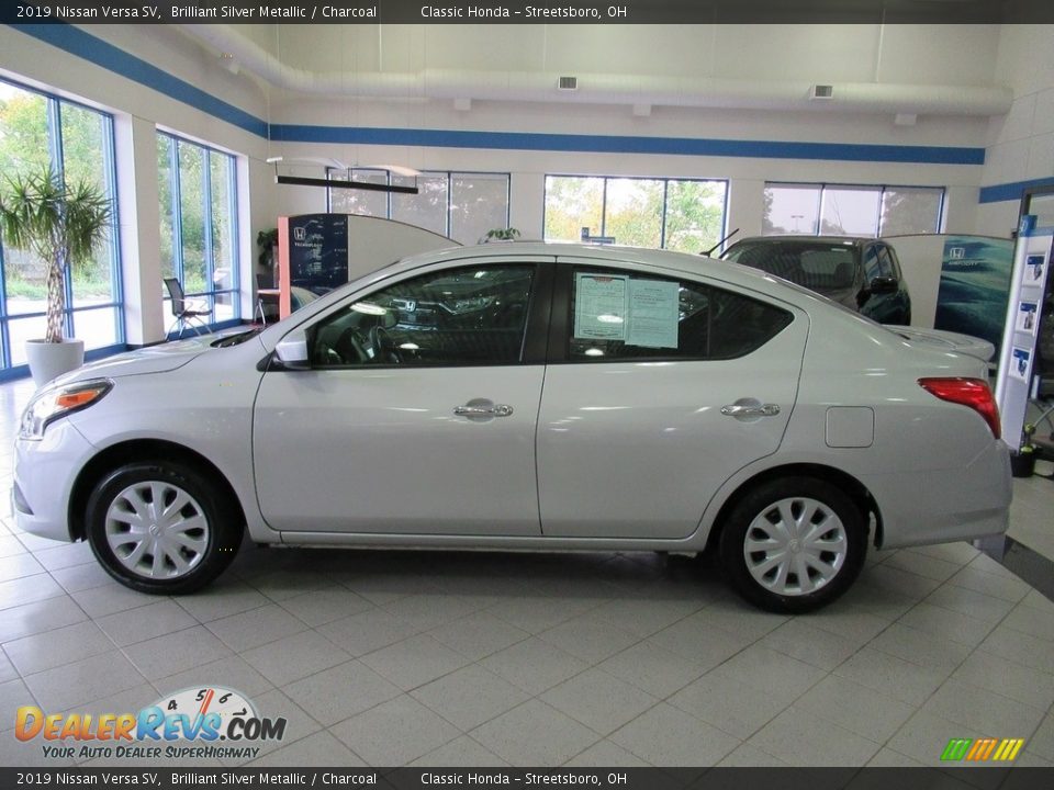 2019 Nissan Versa SV Brilliant Silver Metallic / Charcoal Photo #10