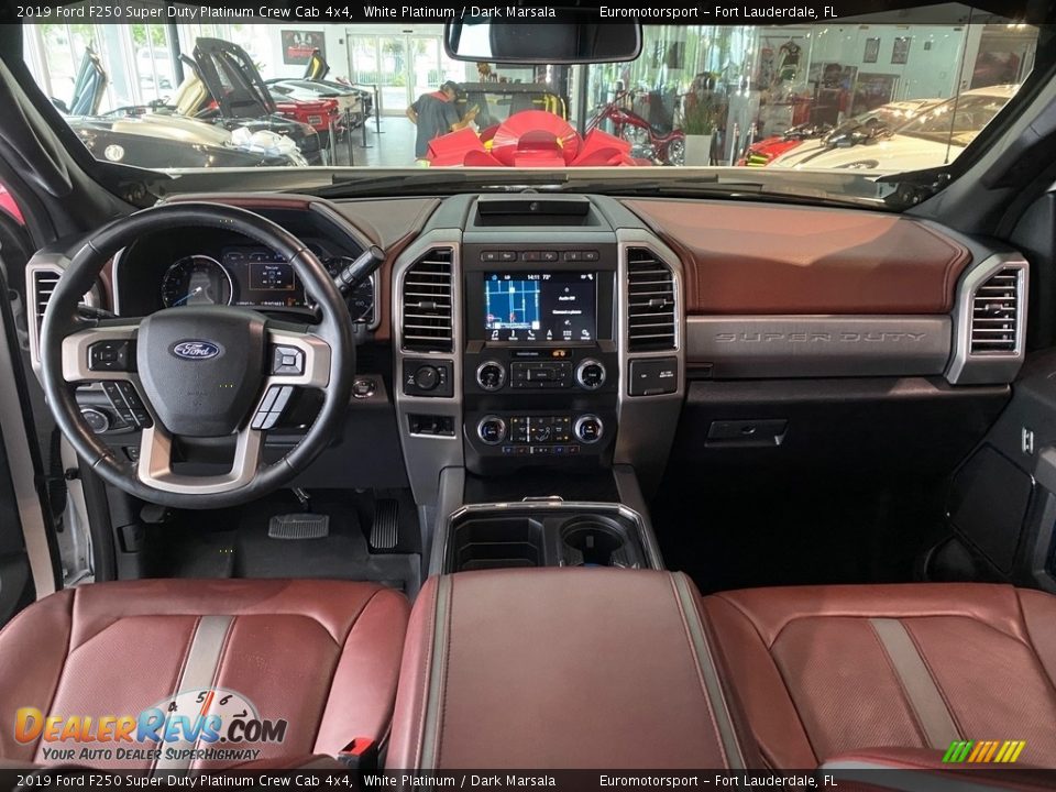 2019 Ford F250 Super Duty Platinum Crew Cab 4x4 White Platinum / Dark Marsala Photo #38