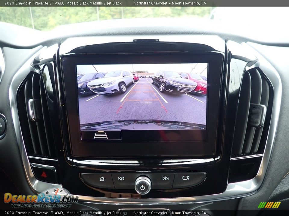 2020 Chevrolet Traverse LT AWD Mosaic Black Metallic / Jet Black Photo #17