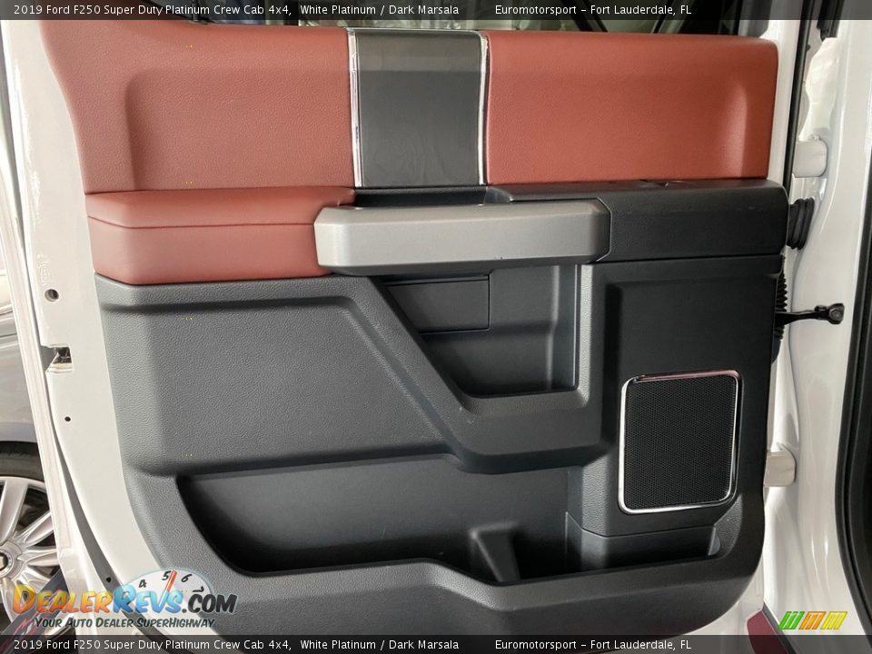 2019 Ford F250 Super Duty Platinum Crew Cab 4x4 White Platinum / Dark Marsala Photo #39