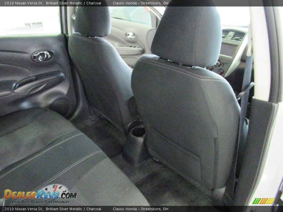 2019 Nissan Versa SV Brilliant Silver Metallic / Charcoal Photo #18