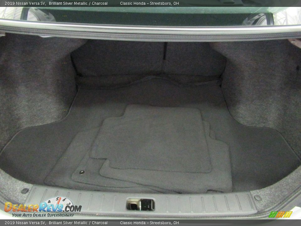2019 Nissan Versa SV Brilliant Silver Metallic / Charcoal Photo #20