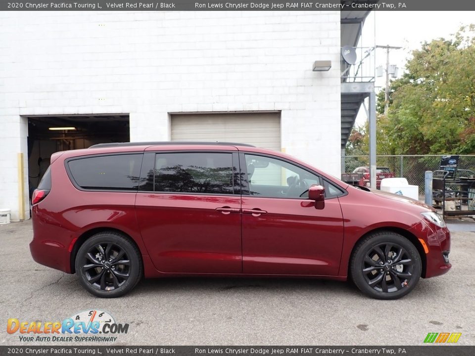 Velvet Red Pearl 2020 Chrysler Pacifica Touring L Photo #4
