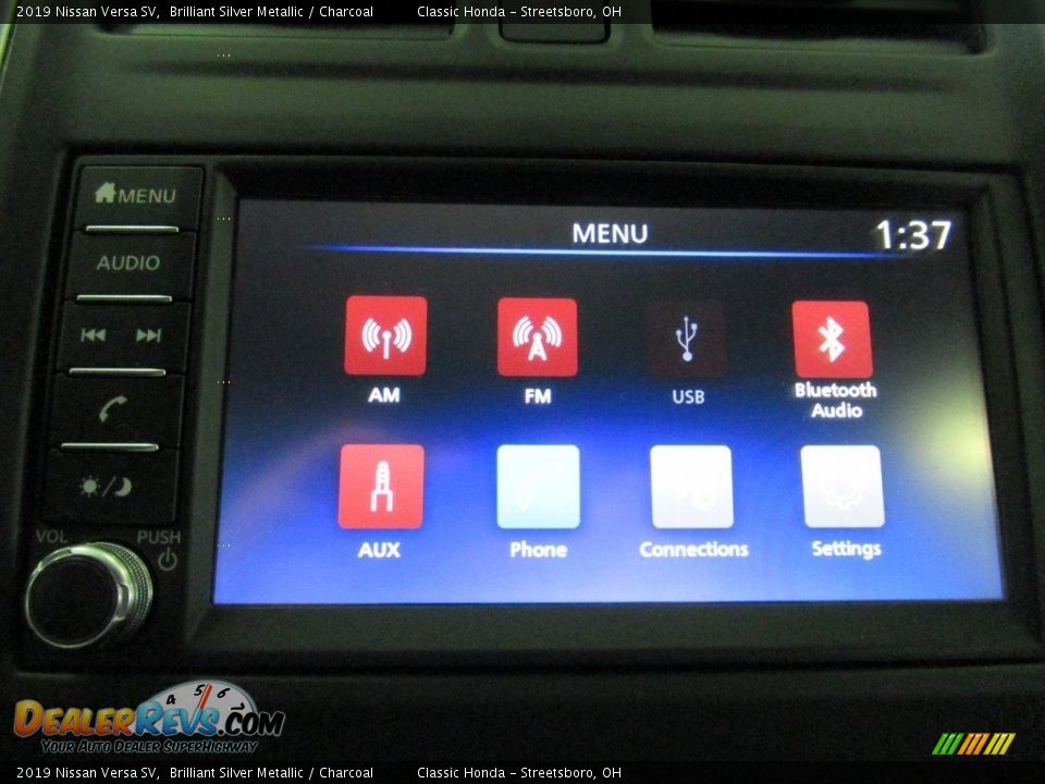 2019 Nissan Versa SV Brilliant Silver Metallic / Charcoal Photo #33