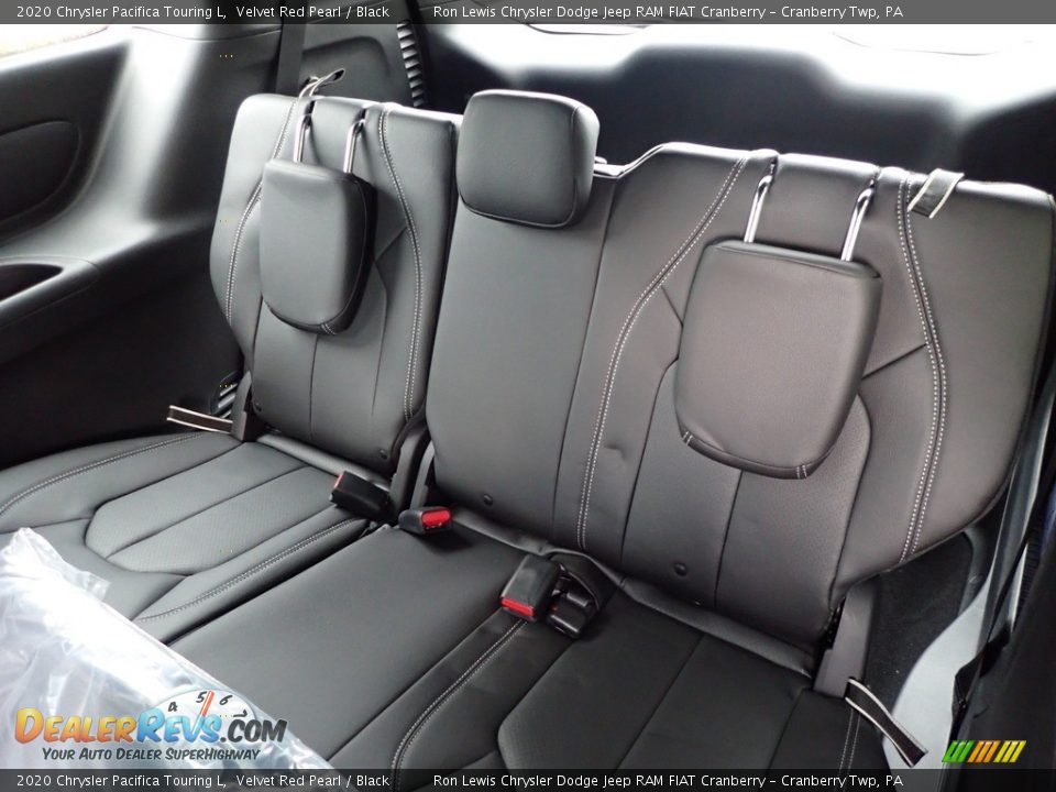 Rear Seat of 2020 Chrysler Pacifica Touring L Photo #14