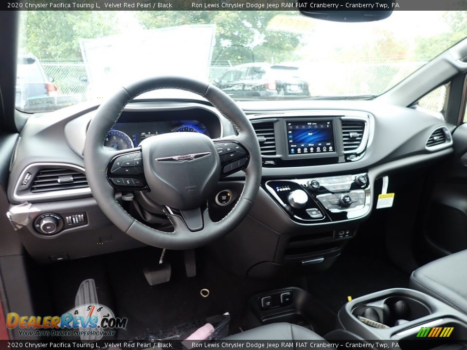 Front Seat of 2020 Chrysler Pacifica Touring L Photo #16