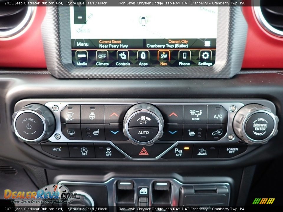 Controls of 2021 Jeep Gladiator Rubicon 4x4 Photo #18