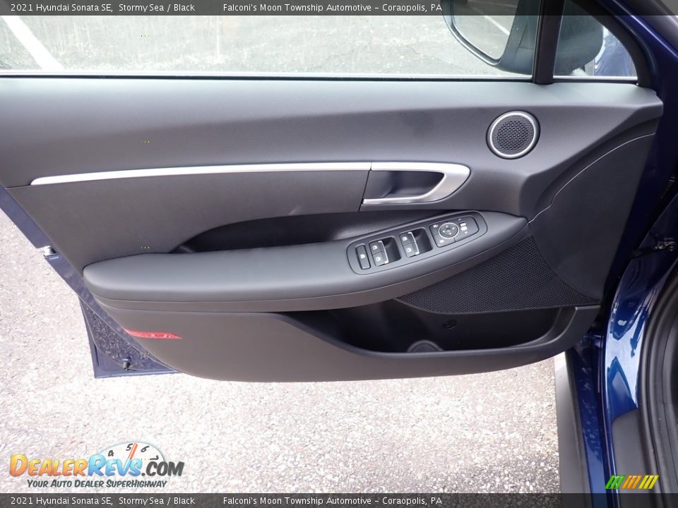 Door Panel of 2021 Hyundai Sonata SE Photo #10