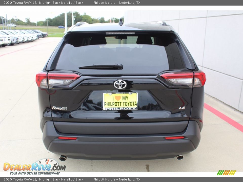 2020 Toyota RAV4 LE Midnight Black Metallic / Black Photo #7