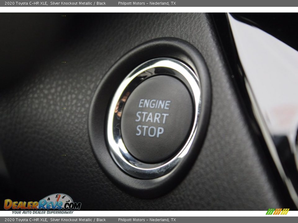 2020 Toyota C-HR XLE Silver Knockout Metallic / Black Photo #17