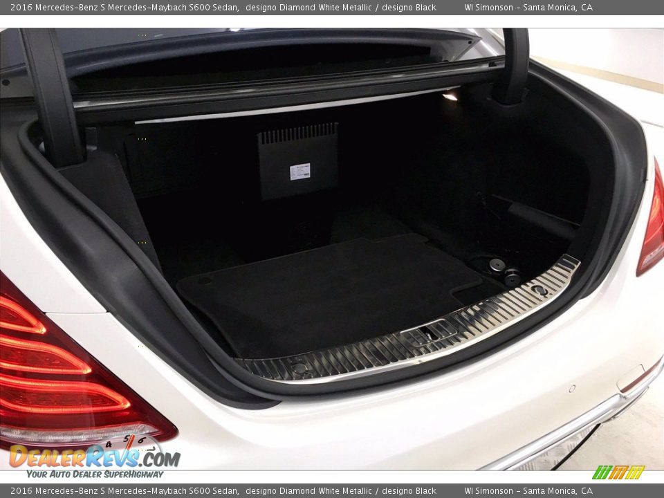 2016 Mercedes-Benz S Mercedes-Maybach S600 Sedan Trunk Photo #32