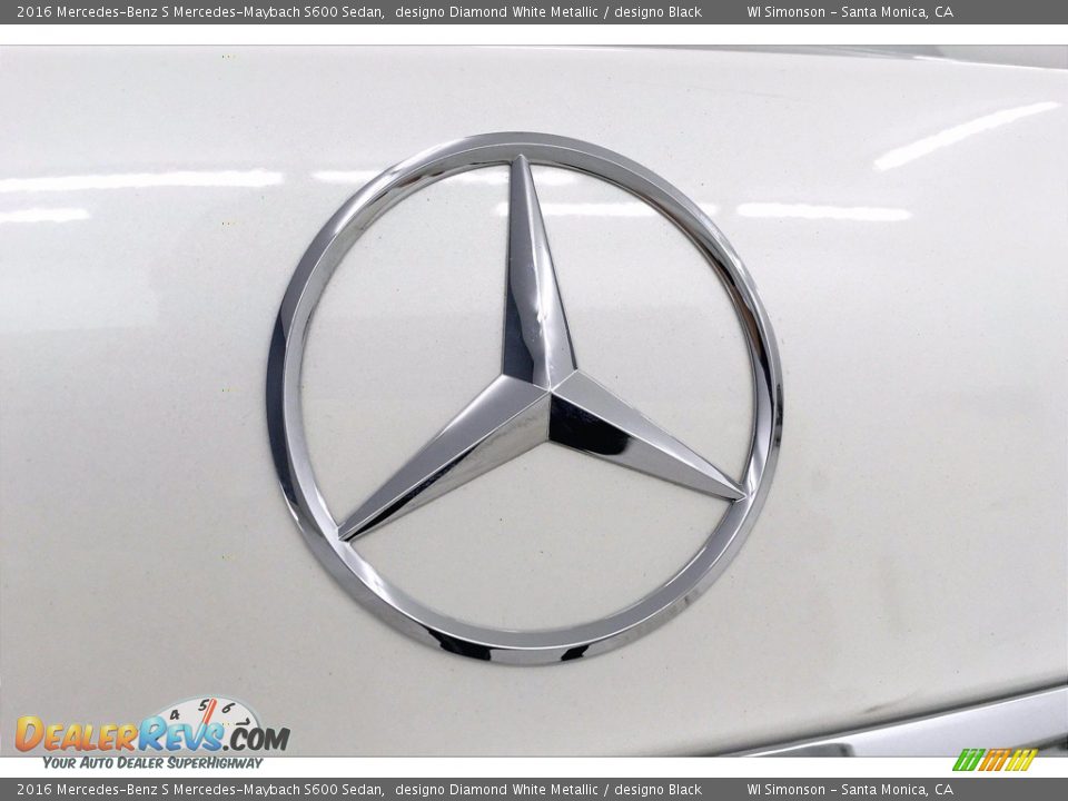 2016 Mercedes-Benz S Mercedes-Maybach S600 Sedan designo Diamond White Metallic / designo Black Photo #34
