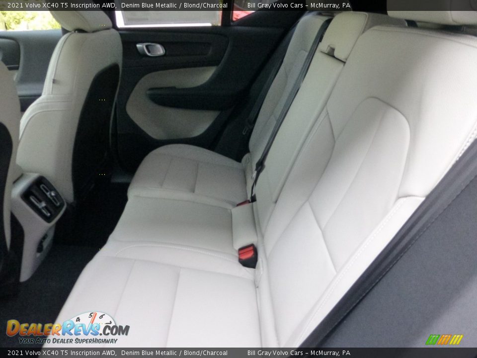 Rear Seat of 2021 Volvo XC40 T5 Inscription AWD Photo #8