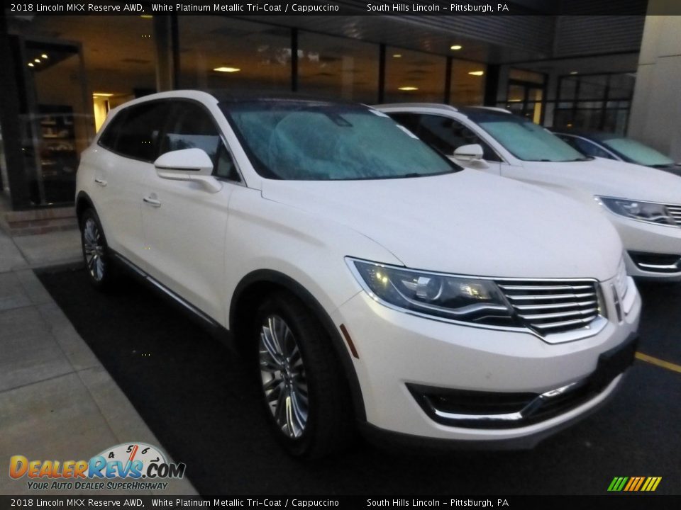 Front 3/4 View of 2018 Lincoln MKX Reserve AWD Photo #4