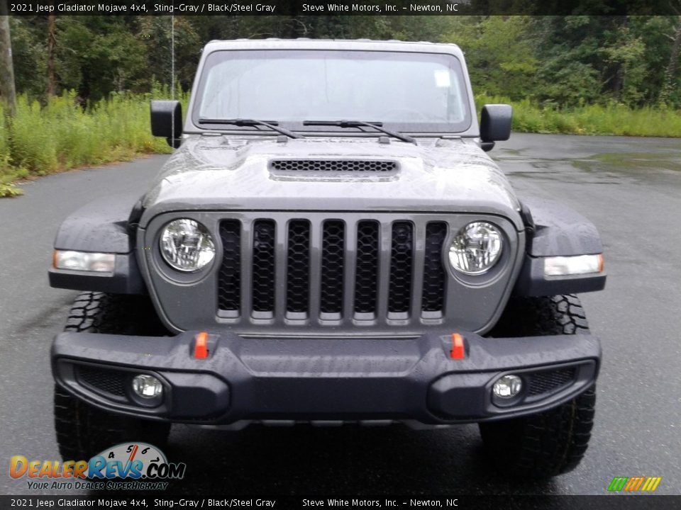 2021 Jeep Gladiator Mojave 4x4 Sting-Gray / Black/Steel Gray Photo #3